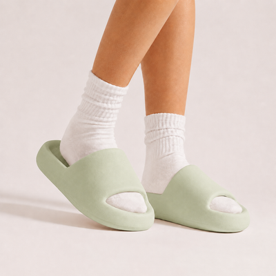 Mellow Cloud Slides